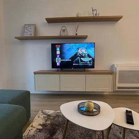 Inn Home Apartments 아파트