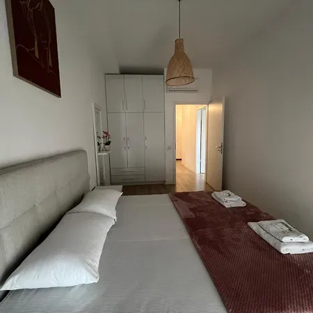 Daire Inn Home Apartments